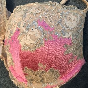 Victoria’s Secret Push Up Bra